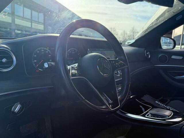 Mercedes-Benz E-KLASSE 300 De AUTOMAAT AVANTGARDE NAVI LMV PDC-CAMERA STOELVW