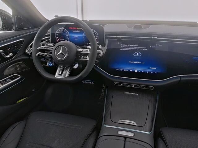 Mercedes-Benz E-KLASSE Mercedes-AMG 53 4MATIC+ AMG DYNAMIC PLUS Paket | AMG Driver's Package | Panorama Schuif-Kanteldak | Rijassistentiepakket plus | Burmester® | Head-up-Display. Inclusief 24 maanden MB Certified garantie voor Europa.