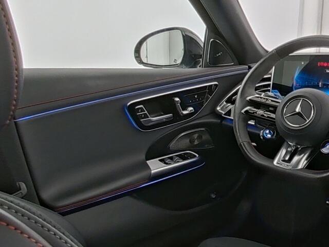 Mercedes-Benz E-KLASSE Mercedes-AMG 53 4MATIC+ MBUX Superscreen | AMG DYNAMIC PLUS Pakket | Panorama Schuif-Kanteldak | Burmester® | 21 Inch AMG Velgen. Inclusief 24 maanden MB Certified garantie voor Europa.