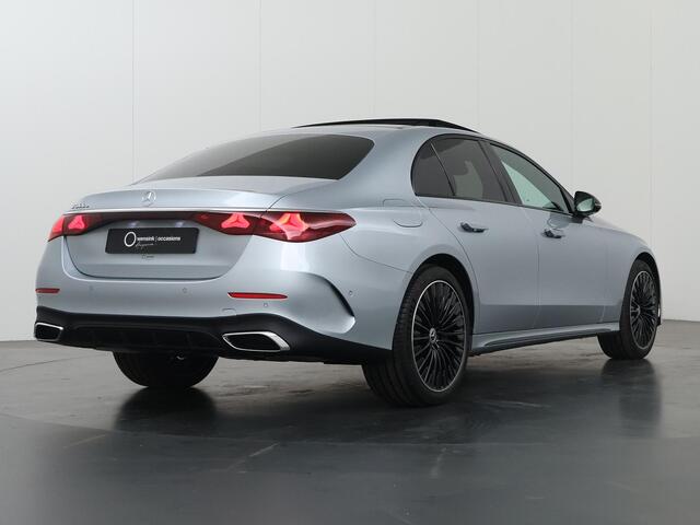 Mercedes-Benz E-KLASSE 300e Sport Edition | Panoramaschuifdak | 360° camera | Dodehoekassistent | Burmester | Nightpakket |