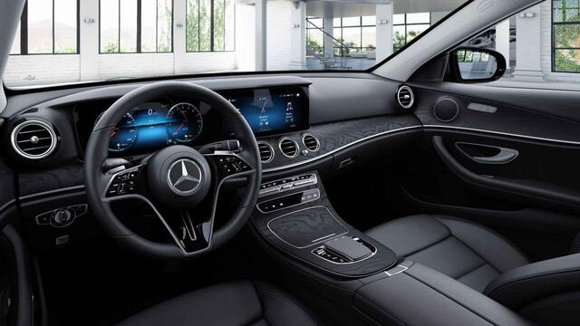 Mercedes-Benz E-KLASSE 300 e Avantgarde | Lederen bekleding | Multibeam | Trekhaak | Widescreen | Stoelverwarming |