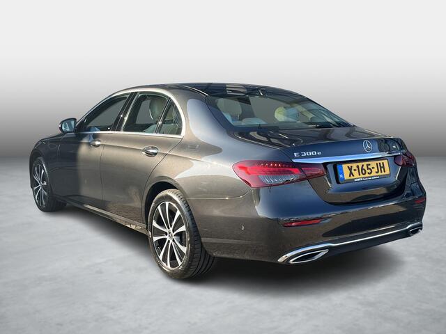 Mercedes-Benz E-KLASSE 300 e Luxury Line