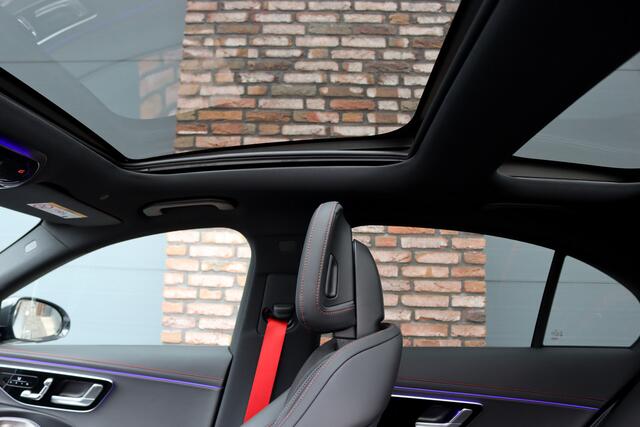 Mercedes-Benz E-KLASSE AMG 53 4MATIC+ Premium | 585pk | Hyperscreen | Achterasbesturing | Carbon | AMG Drivers Package | Distronic+ | HUD | Panoramadak | Digital Light | Burmester |