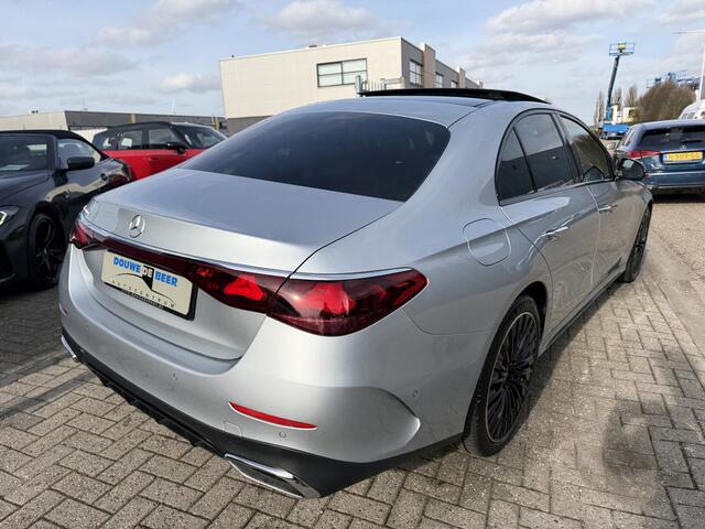 Mercedes-Benz E-KLASSE 300 e AMG Line Premium Plus Hyperscreen | Pano-Dak | Trekhaak | HUD | Memory