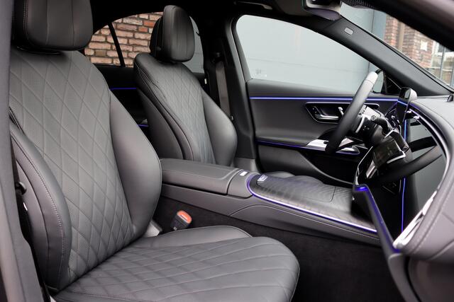 Mercedes-Benz E-KLASSE 400 e 4MATIC AMG Line | Hyperscreen | Luchtvering | Achterasbesturing | Distronic+ | HUD | Massage | Burmester | Nappa Leder | Trekhaak | Vlakkenverwarming | Stoelventilatie | Soft-Close |