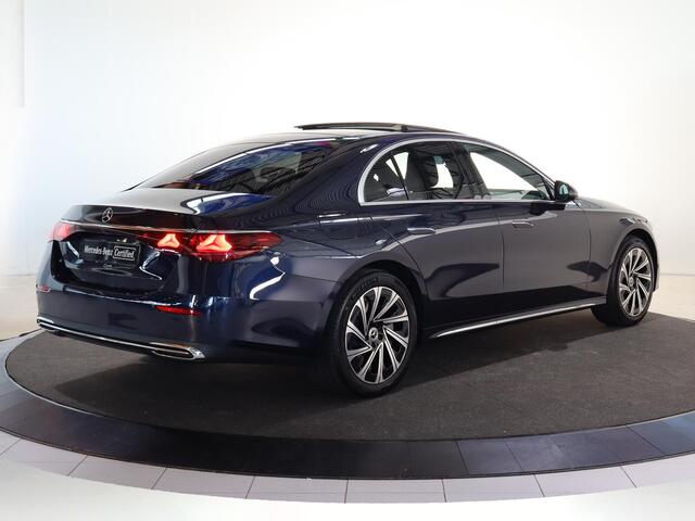 Mercedes-Benz E-KLASSE 300 e 4MATIC Exclusive Line | Premium plus | Superscreen | Trekhaak | Memory | Burmester |