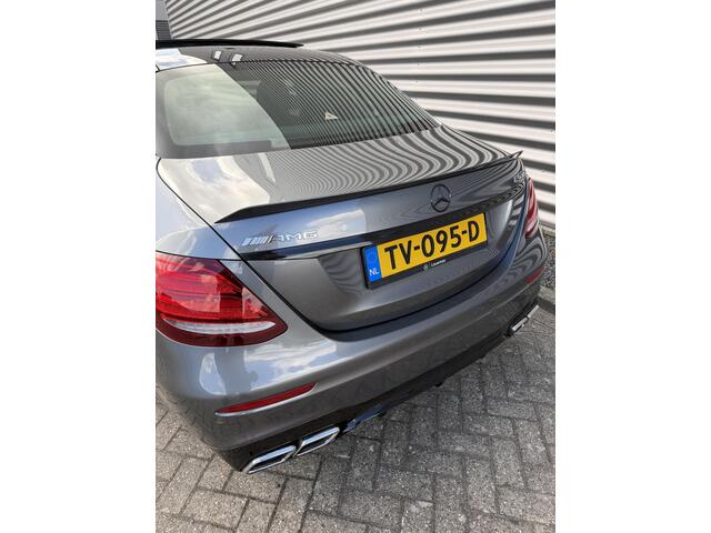 Mercedes-Benz E-KLASSE AMG 63 4MATIC 1e Lak Pano Burmester Sfeer