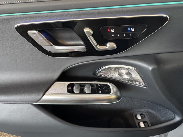 Mercedes-Benz E-KLASSE 400 e 4MATIC AMG Line Premium Plus Hyperscreen | Pano-Dak | Stoelkoeling | Comfortstoelen |