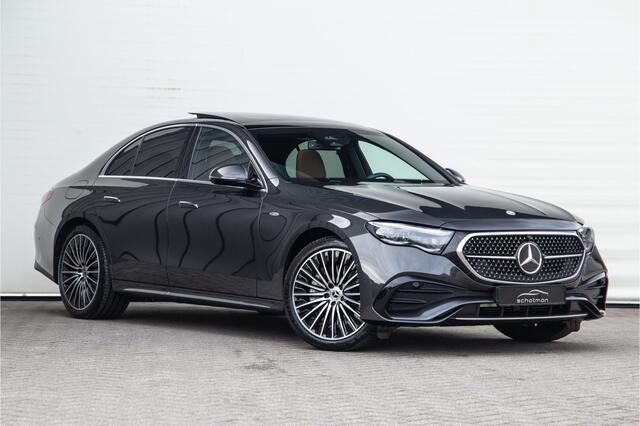 Mercedes-Benz E-KLASSE 400 e 4MATIC AMG Premium Plus, Hyperscreen, Pano, Leder, Head-up, Distronic, Trekhaak