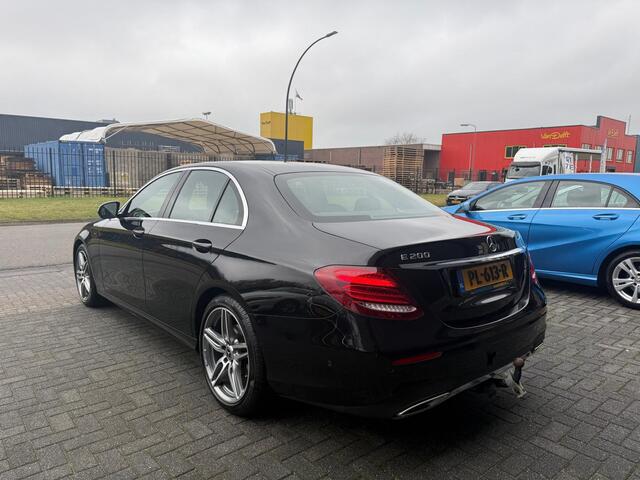 Mercedes-Benz E-KLASSE 200 Business Solution AMG | AUTOMAAT | 12MND GARANTIE | TREKHAAK | CRUISE | CAMERA |
