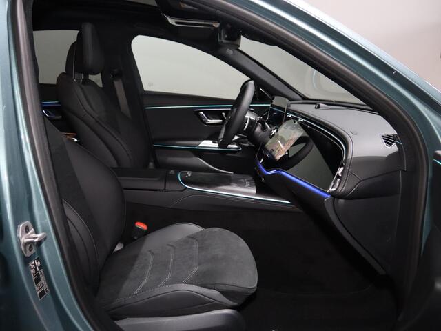 Mercedes-Benz E-KLASSE 300e Sport Edition | Panoramaschuifdak | Premium Pakket | 360° camera | Dodehoekassistent | Burmester | Nightpakket |