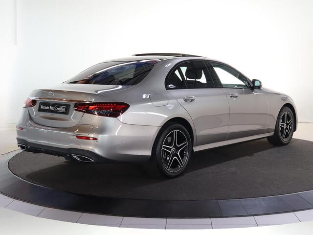 Mercedes-Benz E-KLASSE 300 e AMG Line | Night | Panoramadak | Memory | Multibeam | Burmester | Widescreen |