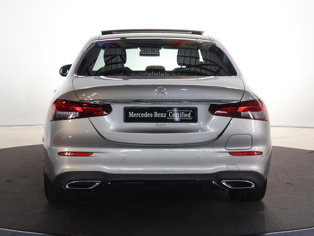 Mercedes-Benz E-KLASSE 300 e AMG Line | Night | Panoramadak | Memory | Multibeam | Burmester | Widescreen |