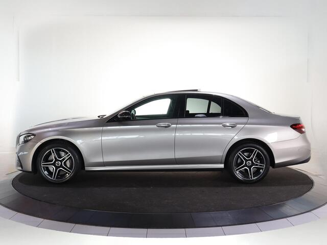 Mercedes-Benz E-KLASSE 300 e AMG Line | Night | Panoramadak | Memory | Multibeam | Burmester | Widescreen |