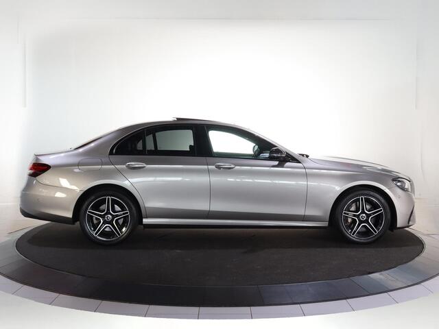 Mercedes-Benz E-KLASSE 300 e AMG Line | Night | Panoramadak | Memory | Multibeam | Burmester | Widescreen |