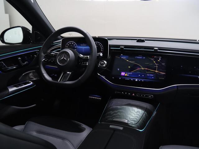 Mercedes-Benz E-KLASSE 300e Sport Edition | Night | Panoramadak | Superscreen | Burmester | Stoelverwarming/ventilatie | Rijassistentiepakket | Head-up display | leder |