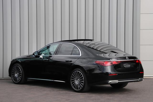 Mercedes-Benz E-KLASSE 300e Exclusive line | 313PK | Massage | Luchtvering | Achterasbesturing | Burmester 4D | Leder exclusief | Digital-light | Distronic | 2024.