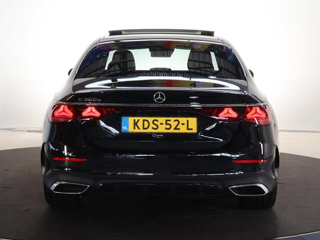Mercedes-Benz E-KLASSE 300e Sport Edition | Panoramaschuifdak | Premium Plus | Rijassistentiepakket Plus | Night | Head-up display | Burmester |