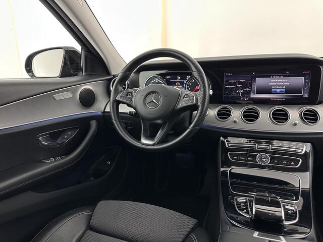 Mercedes-Benz E-KLASSE 350 e Business Solution AMG Aut. *LEATHER-FABRIC | FULL-LED | AMBIENT-LIGHT | CAMERA | NAVI-FULLMAP | HEATED-SPORTSEATS | PRIVACY-GLASS | SHIFT-PADDLES | ECC | PDC | CRUISE | 18''ALU*