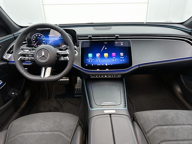Mercedes-Benz E-KLASSE 300 e Business Solution AMG | Comfortpakket Plus | Parkeerpakket met 360°-camera | Nightpakket | Winterpakket | Trekhaak | GUARD 360° | Panoramaschuifdak | Warmtewerend, donkergetint glas | Middenconsole in zwart essenhout | 19-inch vijfspaaks AMG velgen