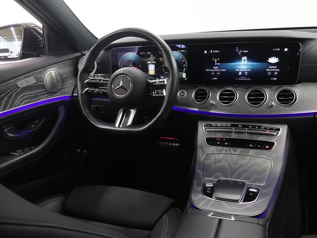 Mercedes-Benz E-KLASSE 300 e AMG Line | Panoramadak | Burmester | Trekhaak | Widescreen | Sfeerverlichting | Stoelverwarming |