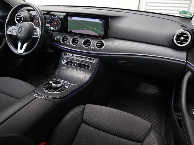 Mercedes-Benz E-KLASSE 200 Premium