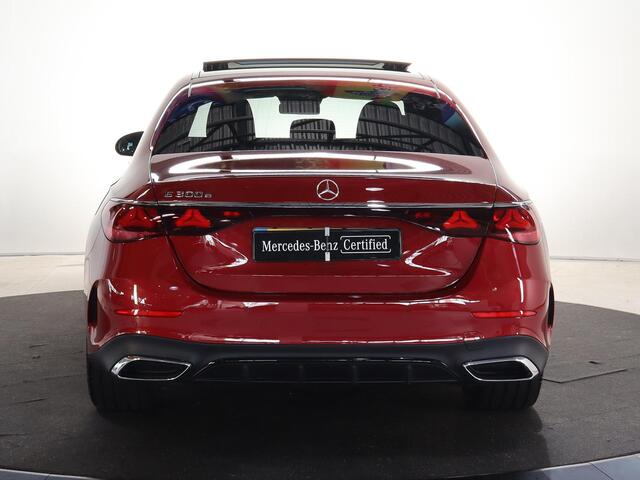 Mercedes-Benz E-KLASSE 300 e Sport Edition | AMG | Night | Hyperscreen | Digital Light | Panoramadak | Verlichte grille |Memory |