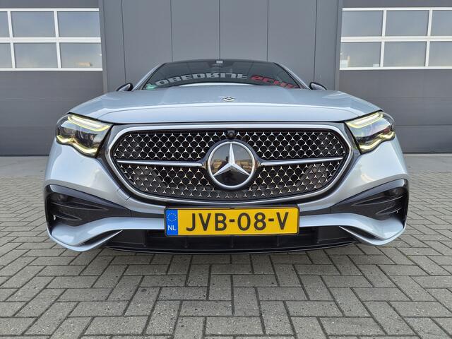 Mercedes-Benz E-KLASSE 200 AMG PAKKET,PANO,360 CAMERA,SFEERVERLICHTING,20 INCH VELGEN