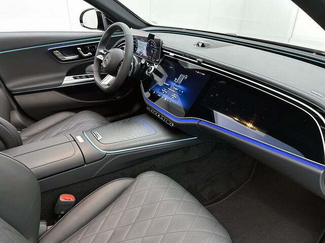 Mercedes-Benz E-KLASSE 300 e Business Solution AMG | Premium pakket | Panoramaschuifdak | Trekhaak | Lederpakket | Winterpakket | Nightpakket |
