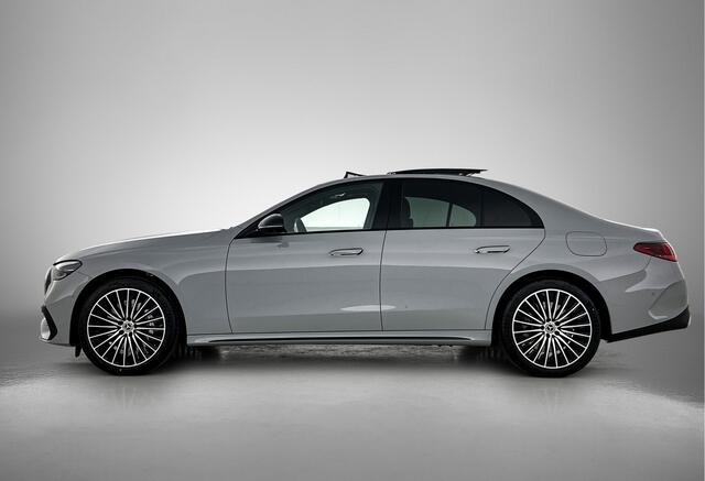 Mercedes-Benz E-KLASSE 300 e Business Solution AMG | Premium pakket | Panoramaschuifdak | Trekhaak | Lederpakket | Winterpakket | Nightpakket | Stoelventilatie/- verwarming voor | 20 inch AMG velgen |