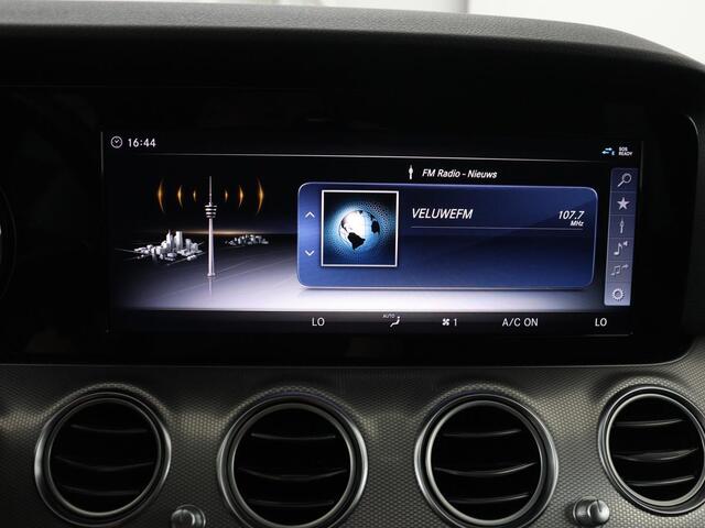 Mercedes-Benz E-KLASSE 350 e Premium | Half leder | Stoel verwarming | Cruise control | Sfeerverlichting | Carplay | Navigatie | Camera | Park assist | Climate control