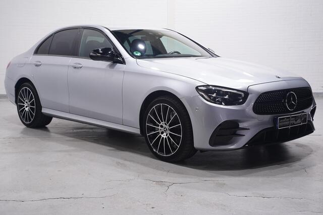 Mercedes-Benz E-KLASSE 300 de 4MATIC AMG Line SOH 94% Night pakket Elektrische trekhaak Apple carplay/ android auto Verwarmde voorstoelen Widescreen Sfeerverlichting