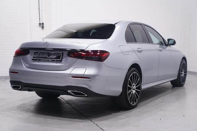 Mercedes-Benz E-KLASSE 300 de 4MATIC AMG Line SOH 94% Night pakket Elektrische trekhaak Apple carplay/ android auto Verwarmde voorstoelen Widescreen Sfeerverlichting
