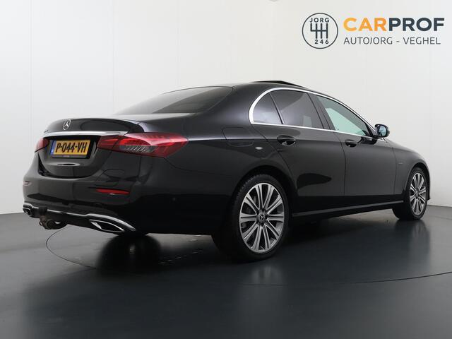 Mercedes-Benz E-KLASSE 300 de AMG Line Trekhaak | Pano | Leder | Burmester | Memory |
