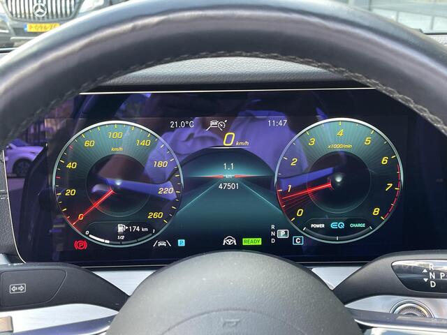 Mercedes-Benz E-KLASSE Cabrio 200 AMG Line | LEDER | HEAD UP | CAMERA