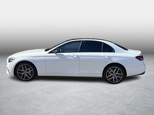 Mercedes-Benz E-KLASSE 300 e 4MATIC AMG Line