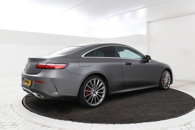 Mercedes-Benz E-KLASSE Coupé 200 Business