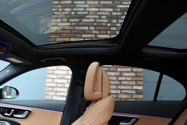 Mercedes-Benz E-KLASSE 400 e 4MATIC AMG Line | Hyperscreen | Distronic+ | Massage | Stoelventilatie | HUD | 3D-Display | Verwarmd Stuurwiel | Burmester | Vlakkenverwarming | Digital Light |