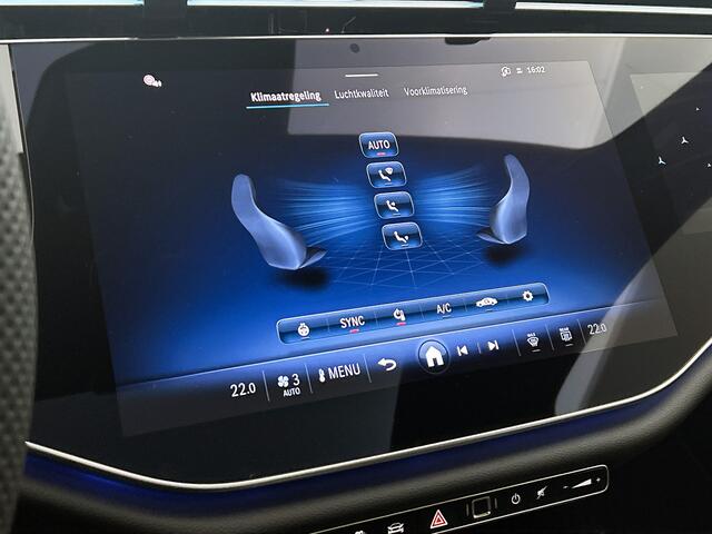 Mercedes-Benz E-KLASSE 300 e Business Solution AMG | Premium pakket | Winterpakket | Nightpakket | Leder pakket | USB-pakket Plus | Trekhaak | Panoramaschuifdak | 360° camera | Burmester® 4D surround sound | GUARD 360° | 20-inch multispaaks AMG velgen |