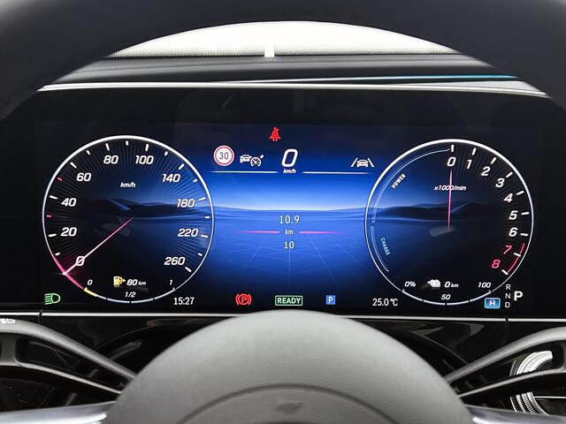 Mercedes-Benz E-KLASSE 300 e Business Solution AMG | Premium pakket | Winterpakket | Nightpakket | Leder pakket | USB-pakket Plus | Trekhaak | Panoramaschuifdak | Burmester® 4D surround sound | 360° camera | GUARD 360° | 20-inch multispaaks AMG velgen |