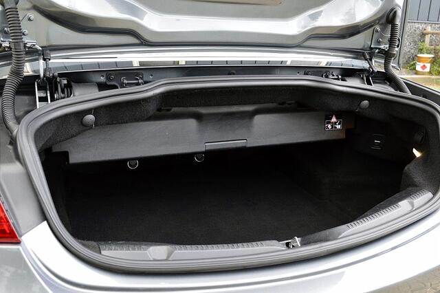 Mercedes-Benz E-KLASSE Cabrio 200 AMG-Style Premium Plus Rijklaarprijs-Garantie Leder Aircap Bermester Stoelventilatie Nek/stoelverwarming