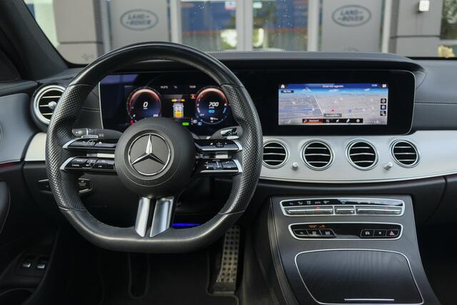 Mercedes-Benz E-KLASSE E300e AMG 320pk Panoramadak Burmester Widescreen Leder NLauto 1e Eigenaar!