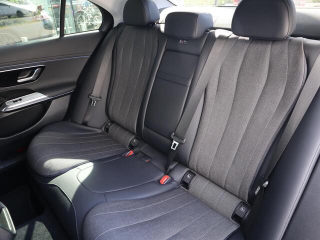 Mercedes-Benz E-KLASSE 300 e Luxury Line