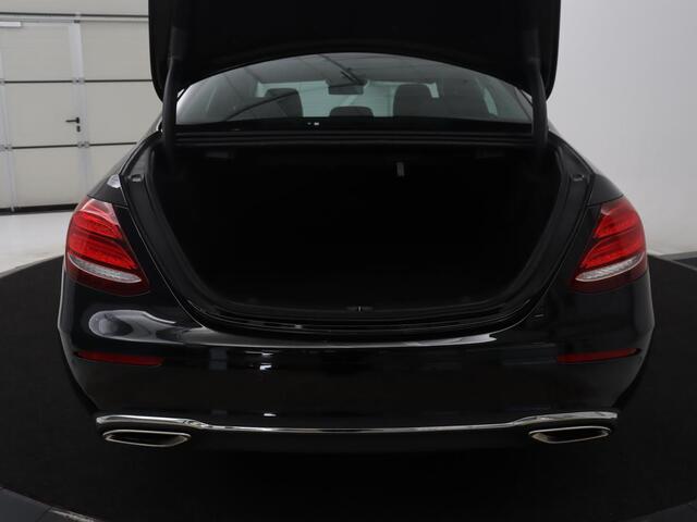 Mercedes-Benz E-KLASSE 200 Premium Plus | Burmester Sound | Pano.Dak | Memory | 360 Camera | Stoelverwarming | Keyless Entry | Sfeerverlichting