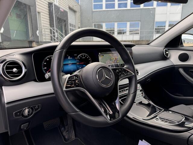 Mercedes-Benz E-estate 300 e AMG | Schuifdak