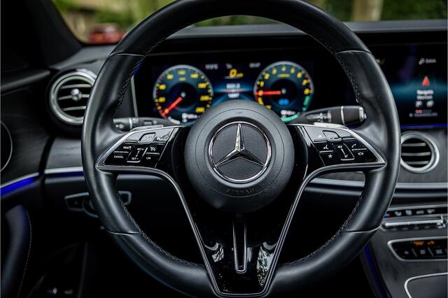 Mercedes-Benz E-estate 300 e AMG Line Schuifdak 360 Camera Trekhaak