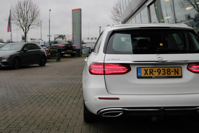 Mercedes-Benz E-estate 250 Premium | CAMERA | SFEER | TREKHAAK | STOELVERWARMING |