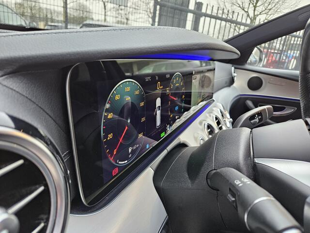 Mercedes-Benz E-estate 300 e AMG Plug In Hybrid 320pk Dealer O.H PHEV | Widescreen Navi | Sfeerverlichting | Night Pakket | Camera | Apple Carplay | Alcantara Sportstoelen Verwarmd | LED |
