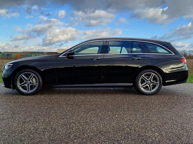 Mercedes-Benz E-estate 300 e AMG Line | Prachtige auto ! | Lage KM ! | Top onderhouden ! | AMG Line !