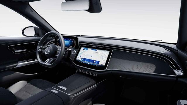 Mercedes-Benz E-estate 300 e AMG Line | AMG | Panoramadak | Trekhaak | Night pakket |